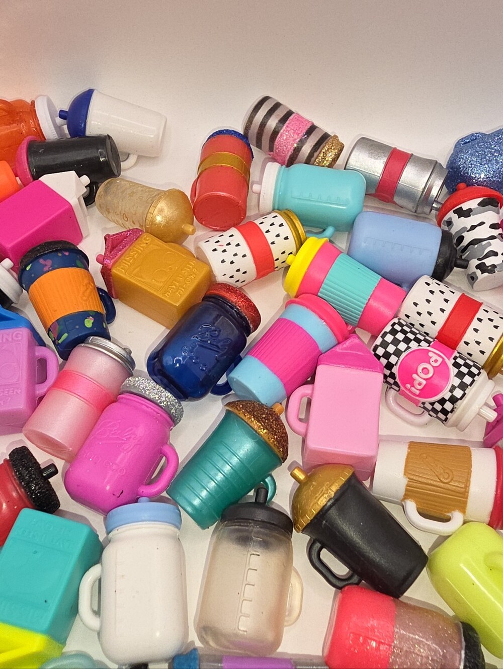 LOL Surprise Sippy Cups Water Bottles POP Mug Drinks Lot OMG Accessories - Picture 2 of 4